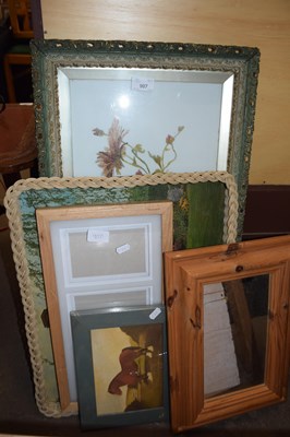 Lot 907 - QUANTITY OF VARIOUS TRAYS, MIRRORS, FRAMES ETC