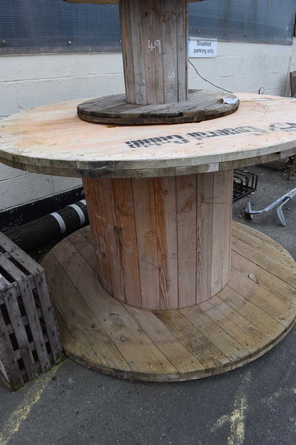 Lot 44 - Large cable drum, height approx 110 cm, width...