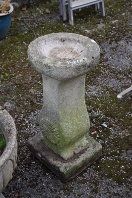 Lot 140 - Composite bird bath, height 65cm