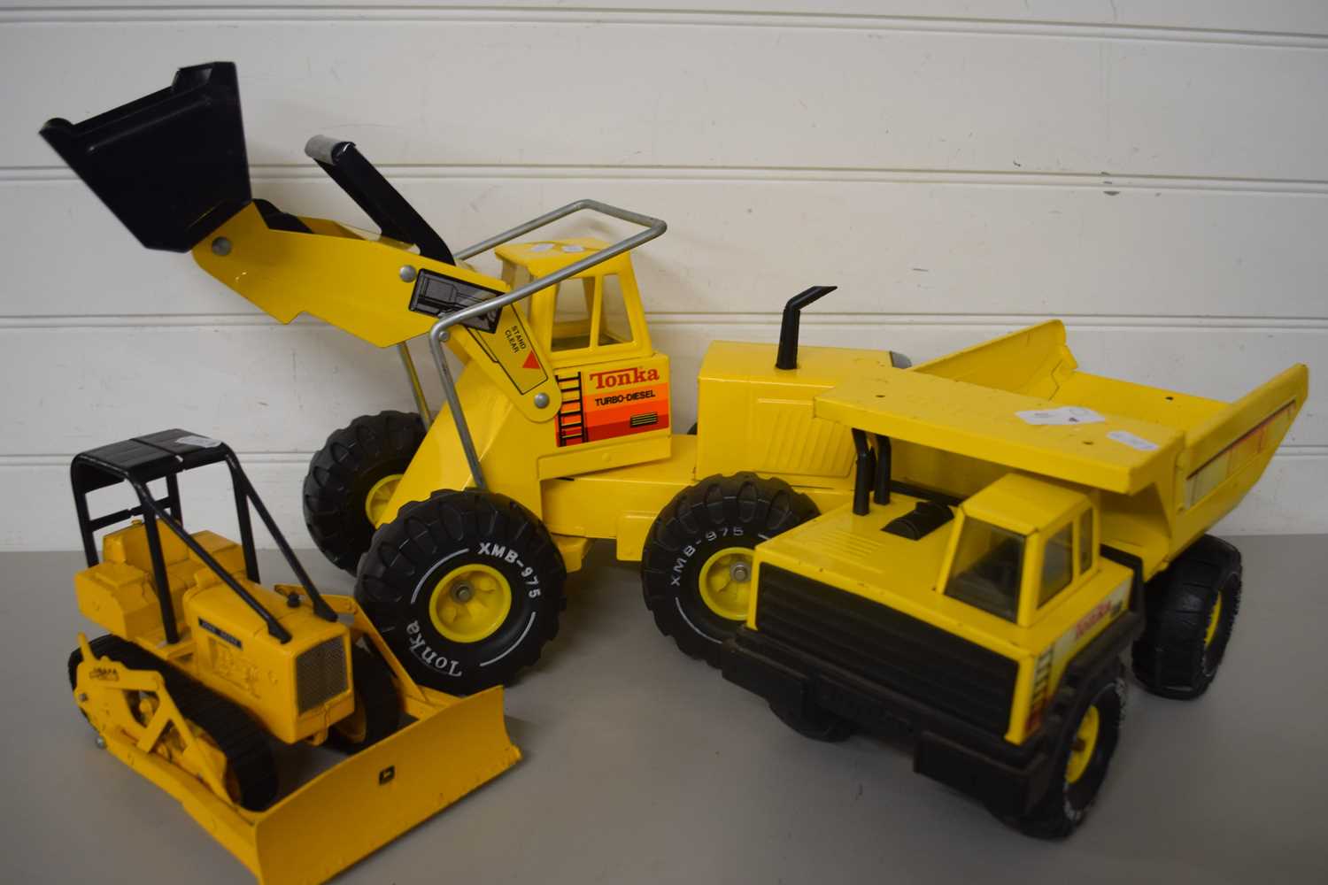 Lot 4 - LARGE TONKA TRUCK AND TONKA DIGGER AND DIGGER...