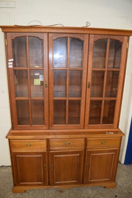 Lot 301 - YOUNGERS OF LONDON LOUNGE DISPLAY CABINET WITH...