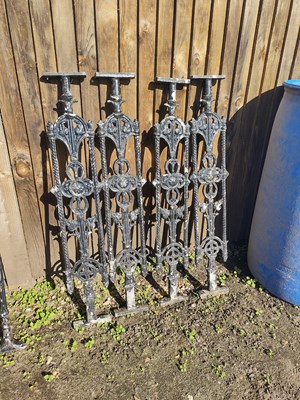 Lot 398 - 4 cast victorian style balustrade posts