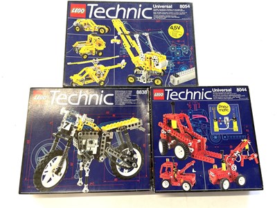 Lot 83 - A mixed lot of 1980s Lego Technic in original...