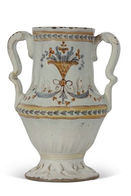 Lot 111 - Italian Maiolica vase probably Faenza, 17th...