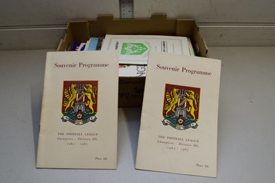 Lot 104 - BOX OF VINTAGE RUGBY AND FOOTBALL PROGRAMMES...