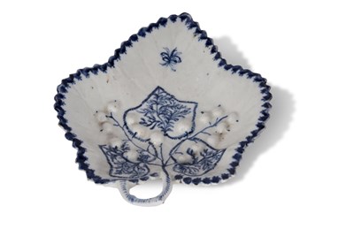 Lot 132 - Rare Lowestoft porcelain leaf dish with a...