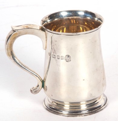 Lot 71 - Elizabeth II half pint tankard of circular...