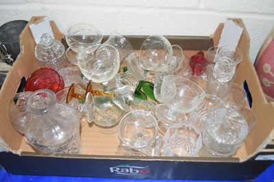Lot 30 - Mixed Lot: Various assorted drinking glasses,...
