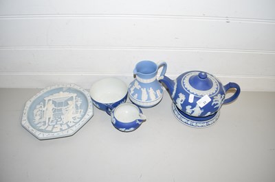 Lot 31 - Collection of Wedgwood Jasper wares to include...
