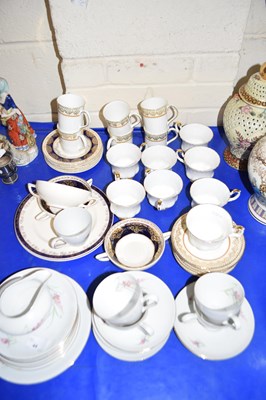 Lot 44 - Collection of various tea wares to include...