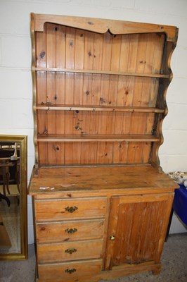 Lot 306 - 20th Century pine dresser
