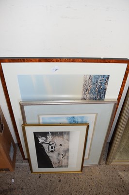 Lot 398 - Mixed Lot: Photographic and other prints,...