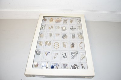 Lot 141 - Display tray of various costume jewellery...