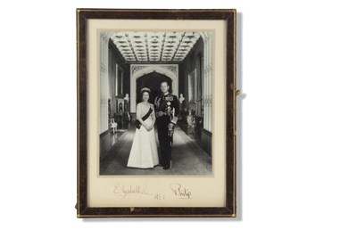 Lot 246 - Signed photo of the late Queen Elizabeth and...
