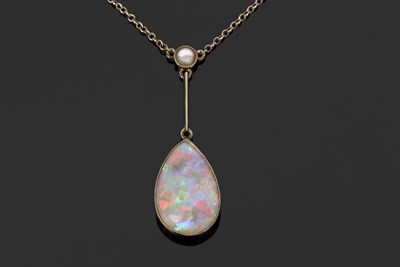 Lot 502 - Vintage pear shaped opal pendant necklace,...