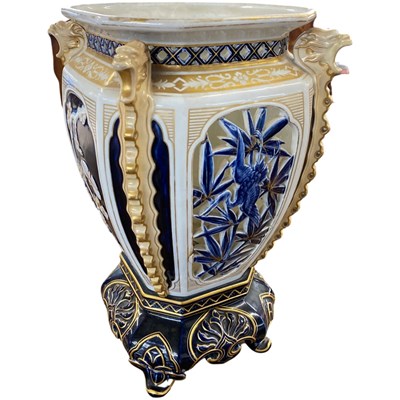 Lot 372 - Worcester 19th Century vase in the aesthetic...