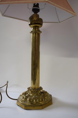 Lot 401 - Table lamp with brass column