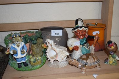 Lot 508 - Mixed Lot: Various ornaments and vases to...