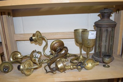 Lot 531 - Mixed Lot: Various brass wares to include wall...