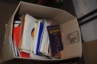 Lot 593 - One box of assorted singles