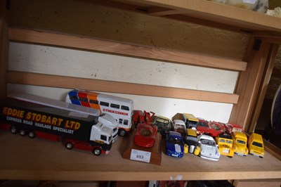 Lot 653 - Mixed Lot: Various assorted toy vehicles to...