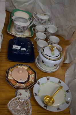 Lot 703 - Mixed Lot: Various assorted tea wares, butter...