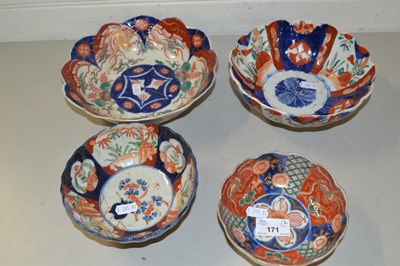 Lot 171 - Four various Imari bowls