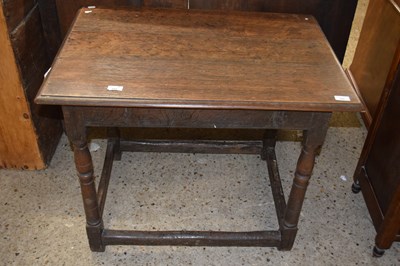 Lot 362 - Small 18th Century oak side table on turned...