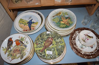 Lot 503 - Mixed Lot: Various decorated plates to include...