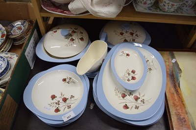 Lot 667 - Quantity of Copeland Spode Summer Days pattern...