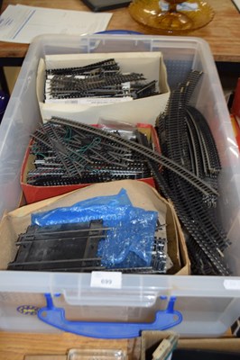 Lot 699 - Large box of various 00 gauge model railway track