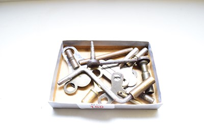 Lot 150 - COLLECTION OF VARIOUS CLOCK KEYS