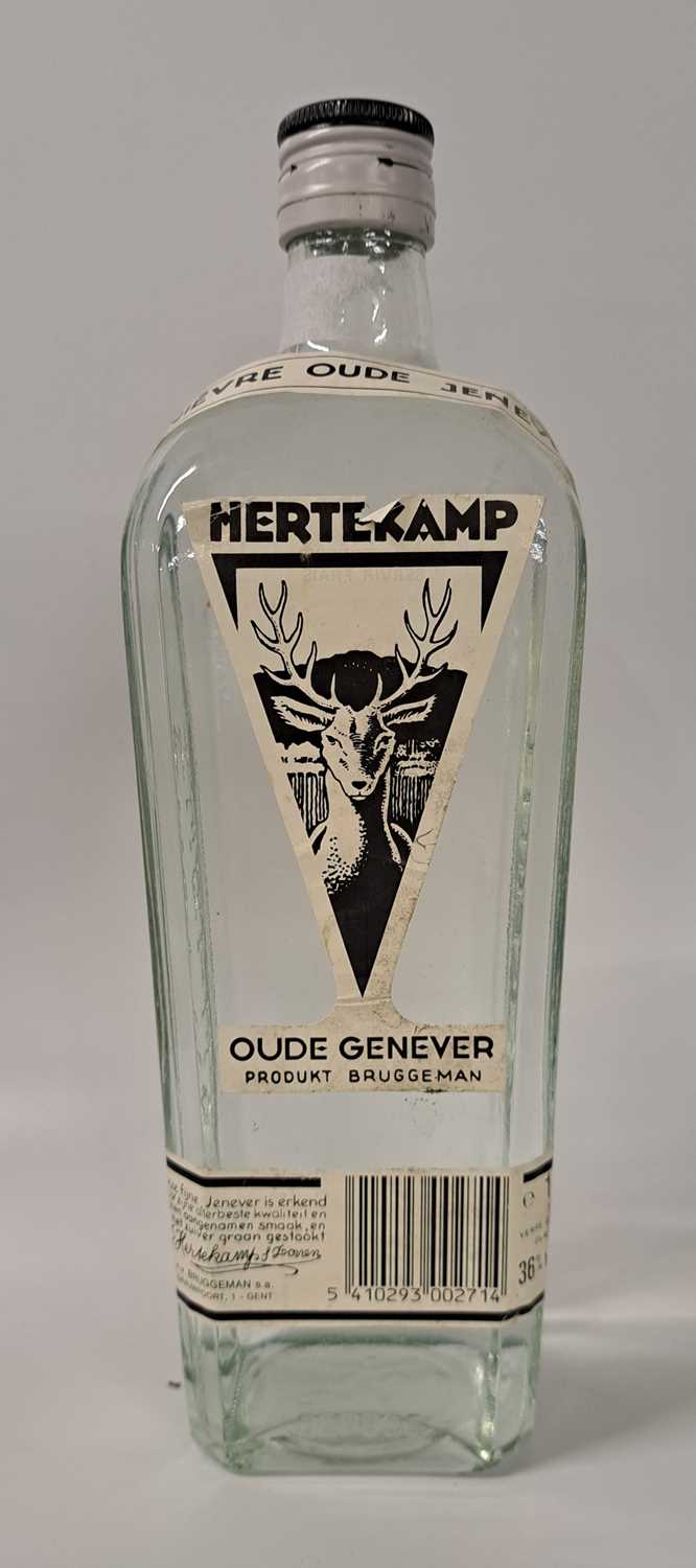 Lot 83 - 1 Litre Hertekamp oude Genever Gin