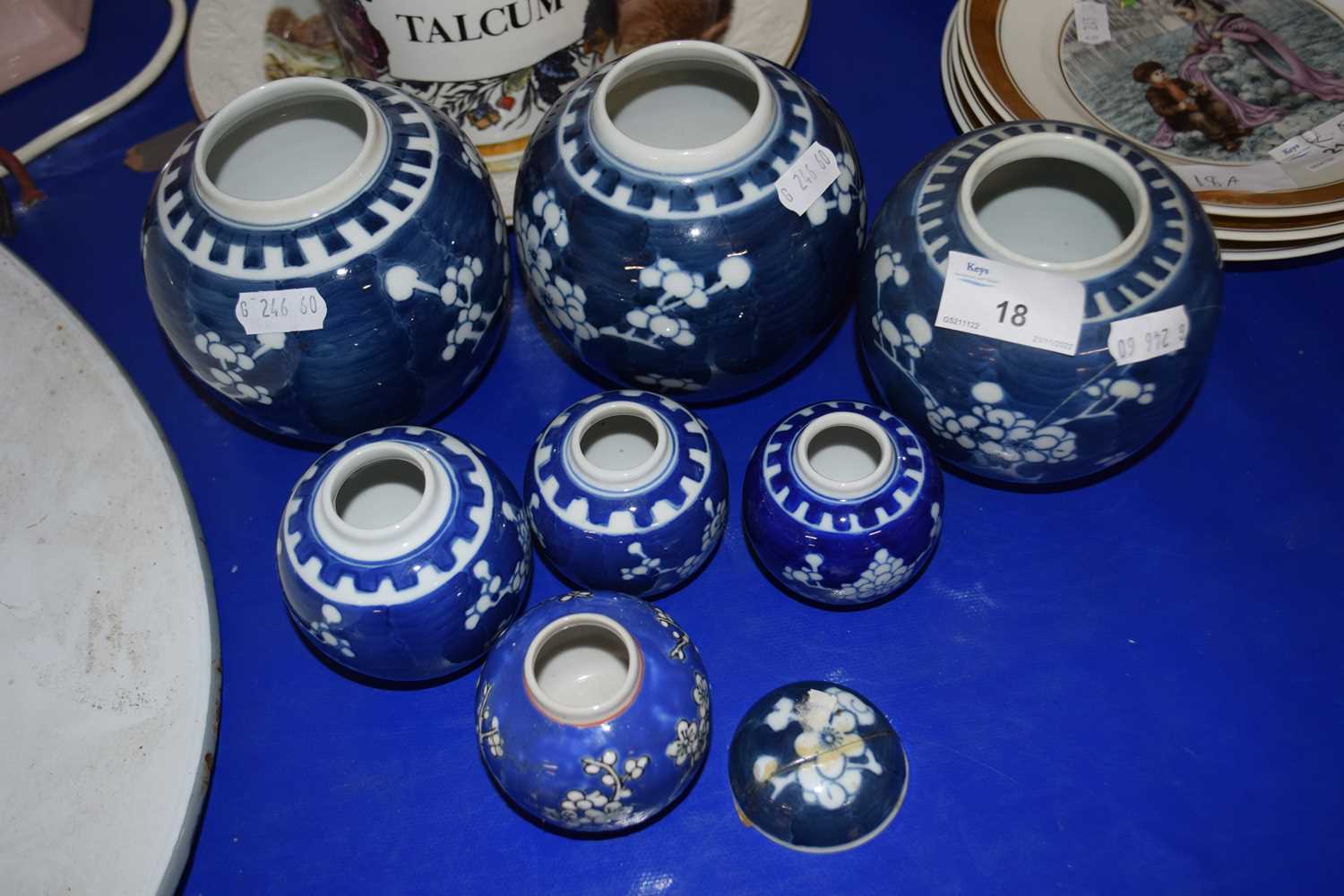 Lot 18 - Collection of various Chinese Prunus pattern...