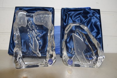 Lot 128 - Dartington Crystal clear glass plaques...