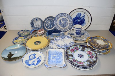 Lot 159 - Mixed Lot: Various assorted decorated plates,...