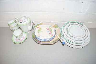 Lot 174 - Collection of various ceramics to include...