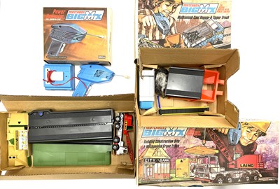 Lot 49 - A mixed lot of 1970s Matchbox Big MX sets in...