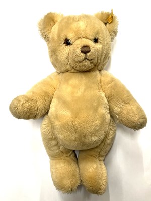 Lot 288 - A modern Steiff teddy bear, with gold Steiff...