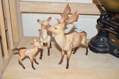 Lot 538 - Beswick deer family