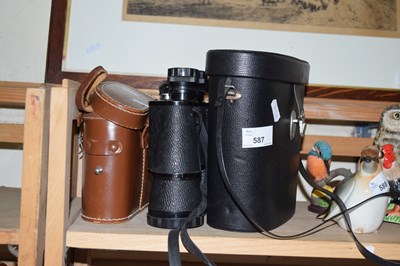 Lot 587 - Carl Vietch binoculars 20 x 50 together with a...