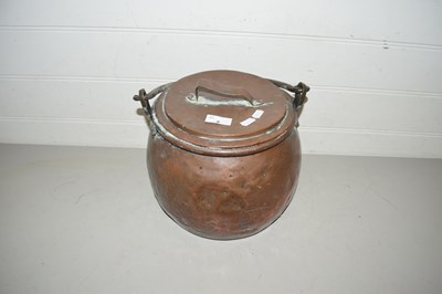 Lot 8 - Small copper cauldron