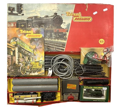 Lot 18 - A boxed Triang Railways 00 gauge set, RS.29....