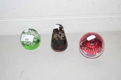 Lot 63 - Three various assorted paperweights