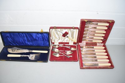 Lot 73 - Mixed Lot: Cased silver plated cutlery and...