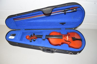 Lot 83 - Cased modern child's violin and bow