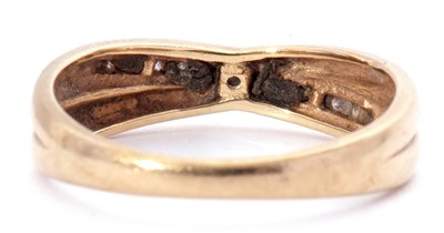 Lot 19 - 9ct gold and diamond ring, a design with...