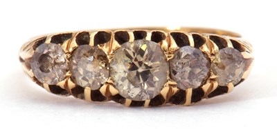 Lot 30 - Antique five stone diamond ring featuring five...