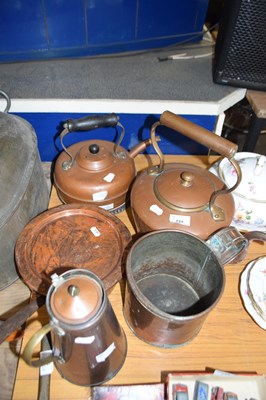 Lot 731 - Mixed Lot: Various copper kettles and other...