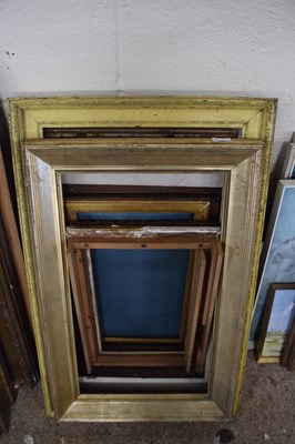 Lot 250 - Mixed lot of picture frames